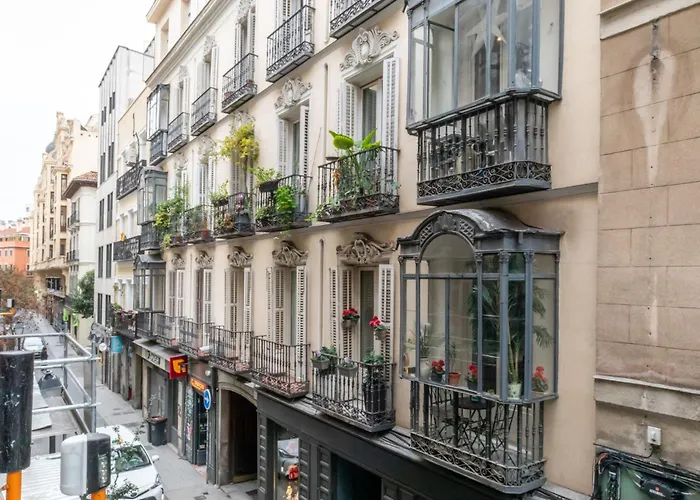 Ever House - Chueca-Gran Via